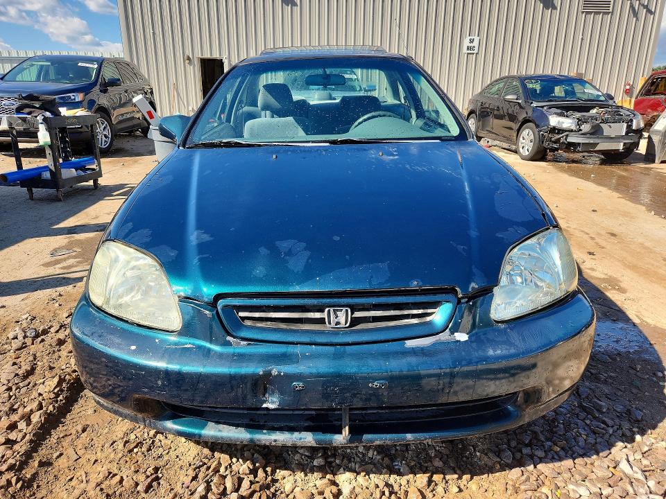 Photo 5 from auction – 1998 HONDA CIVIC with VIN 1HGEJ8247WL136247