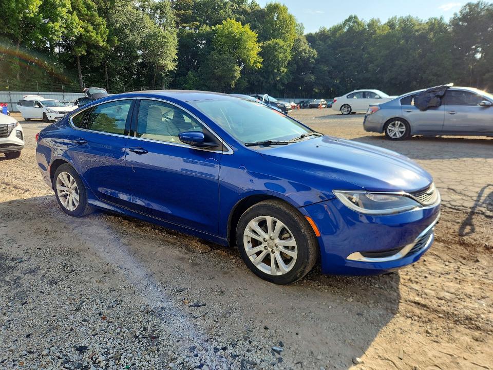 Photo 4 from auction – 2017 CHRYSLER 200 with VIN 1C3CCCAB0HN502225