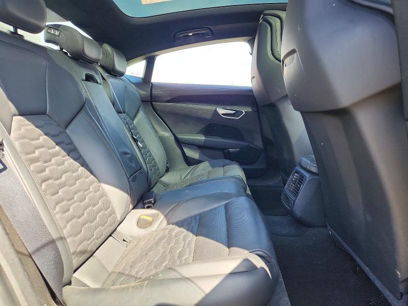 Photo 10 from auction – 2022 AUDI E-TRON GT with VIN WAUDJBFW4N7003873