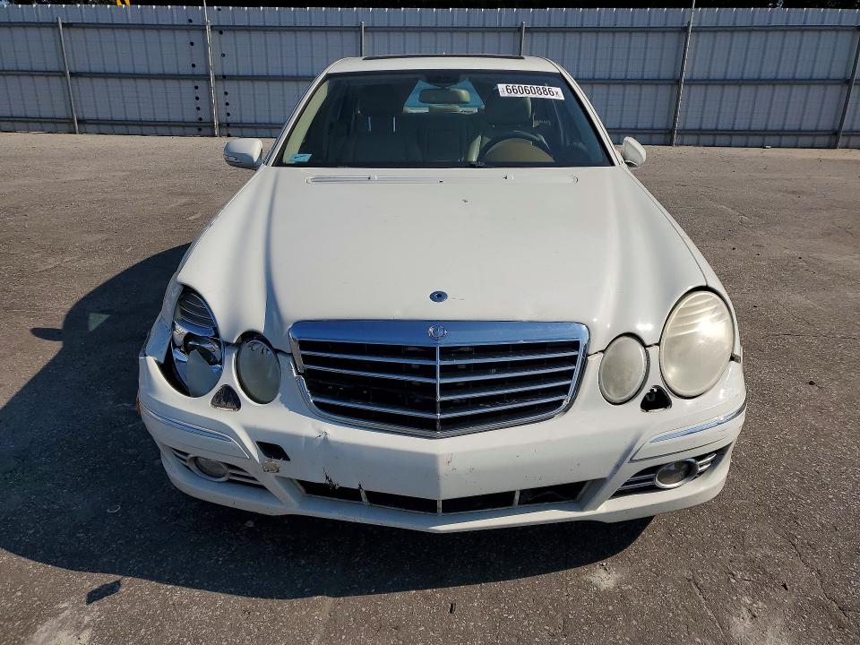 Photo 5 from auction – 2008 MERCEDES-BENZ E with VIN WDBUF56X58B308152
