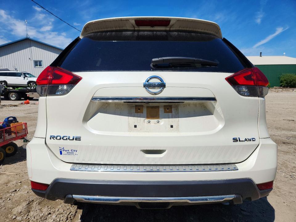 Photo 6 from auction – 2017 NISSAN ROGUE with VIN JN8AT2MV6HW024801
