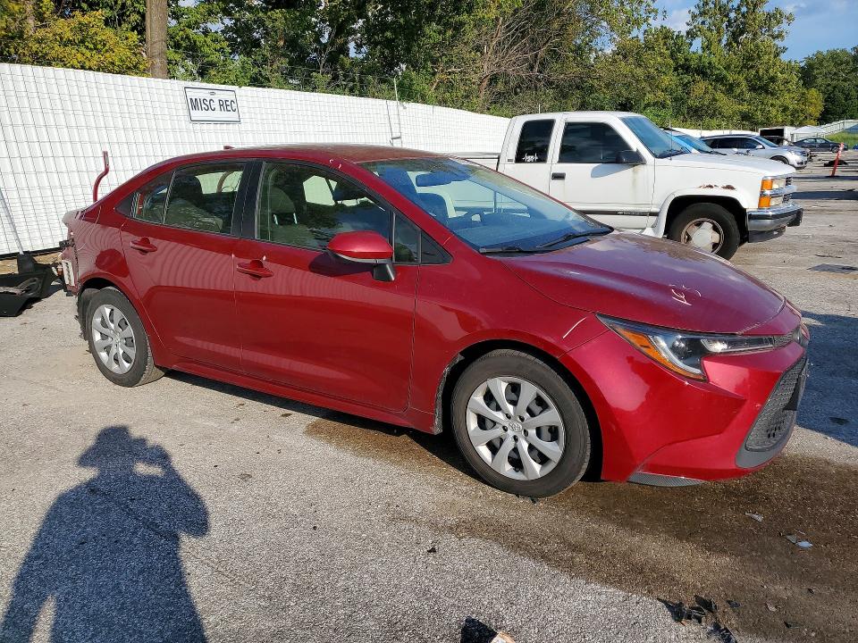 Photo 4 from auction – 2022 TOYOTA COROLLA with VIN JTDEPMAE0NJ218654