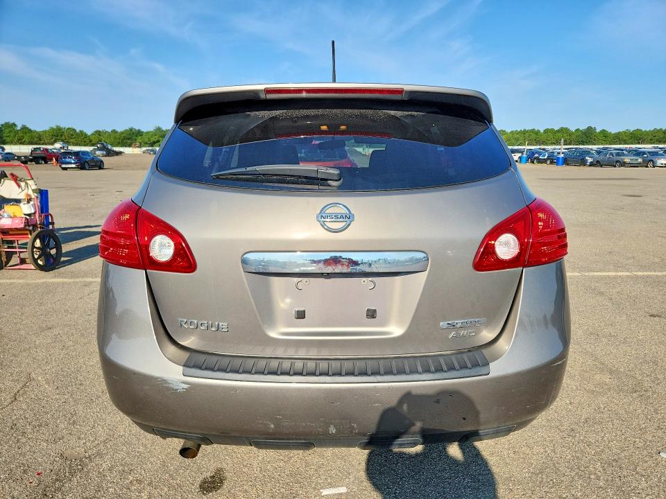 Photo 6 from auction – 2012 NISSAN ROGUE with VIN JN8AS5MV3CW397131
