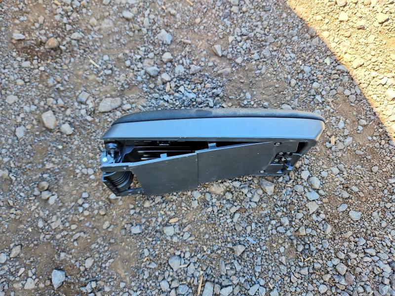Снимка 12 от търг – 2014 SCION XB с VIN JTLZE4FEXEJ053538