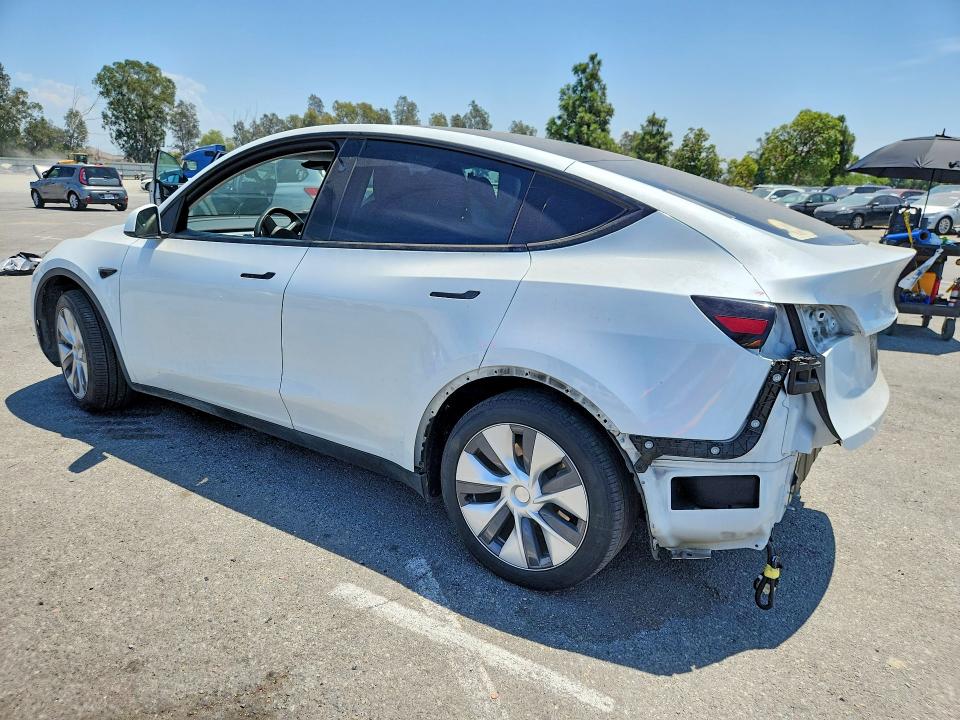 Photo 2 from auction – 2023 TESLA MODEL Y with VIN 7SAYGDEE1PA179493