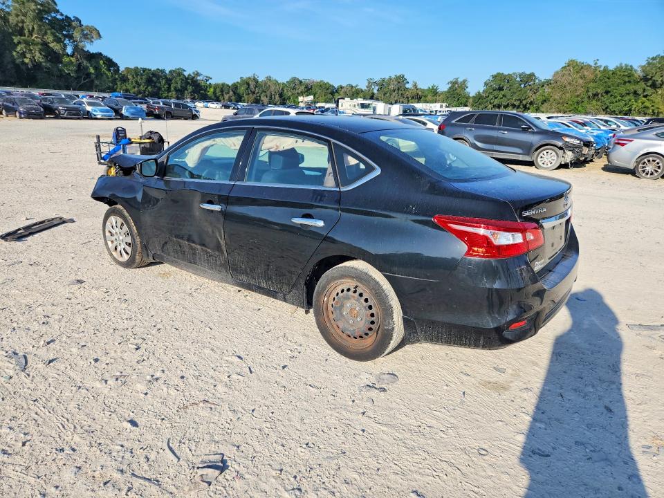 صورة رقم 2 من المزاد - 2017 NISSAN SENTRA مع VIN 3N1AB7AP1HY357937