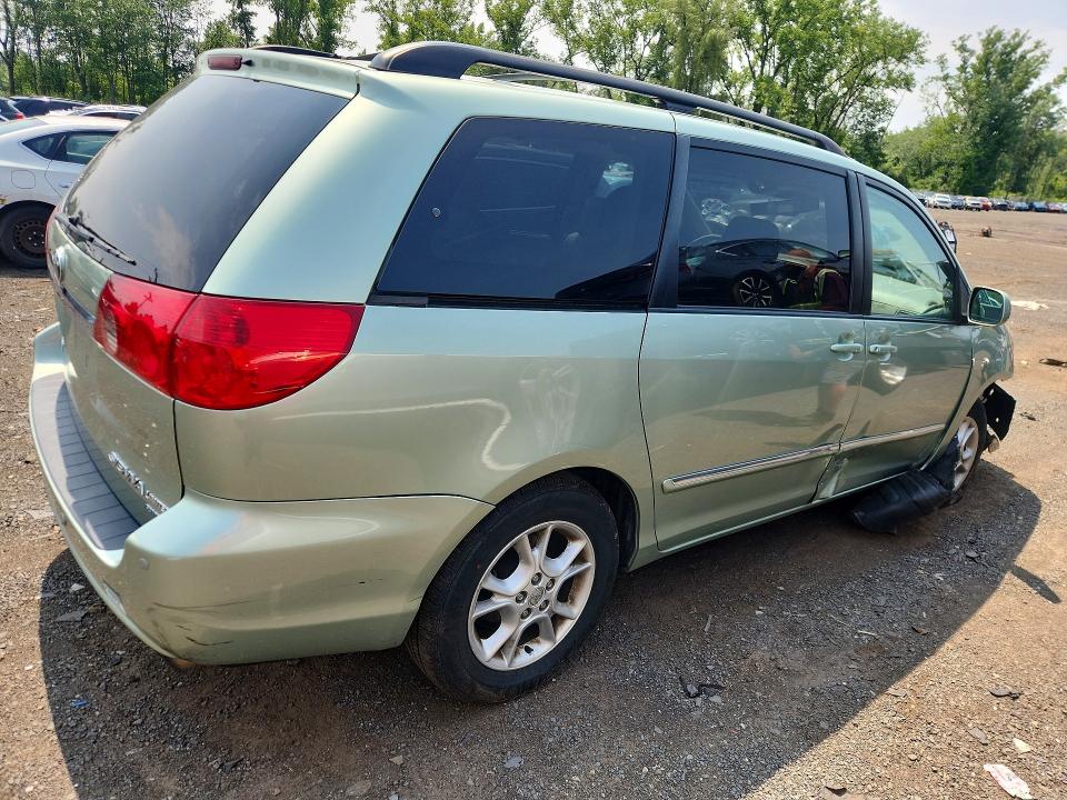 Photo 3 from auction – 2006 TOYOTA SIENNA with VIN 5TDBA22C96S075326
