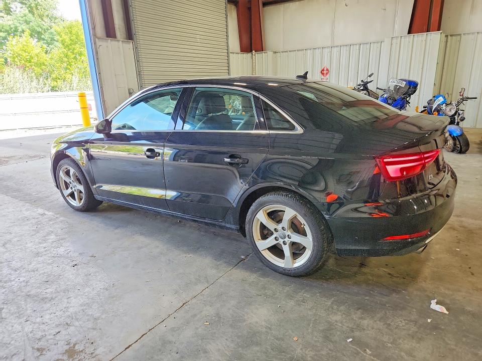 Photo 2 from auction – 2019 AUDI A3 with VIN WAUBEGFF9KA104043