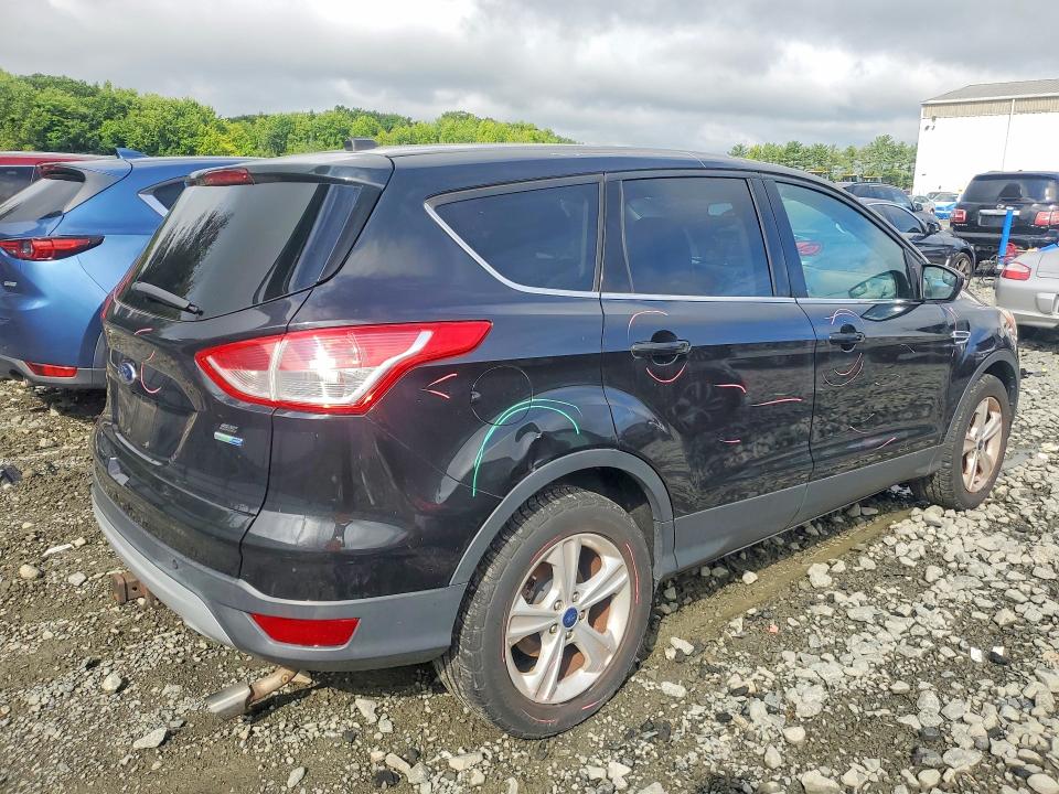 Photo 3 from auction – 2014 FORD ESCAPE with VIN 1FMCU9G90EUD12924