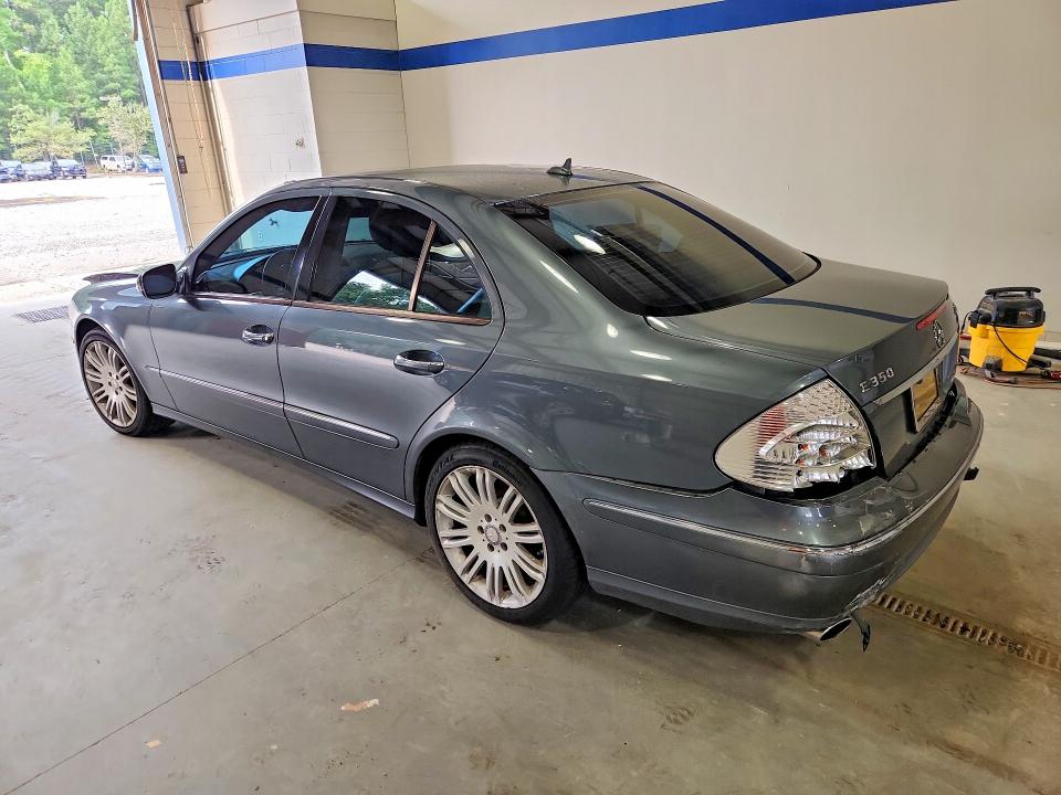 Photo 2 from auction – 2008 MERCEDES-BENZ E with VIN WDBUF87X08B240083