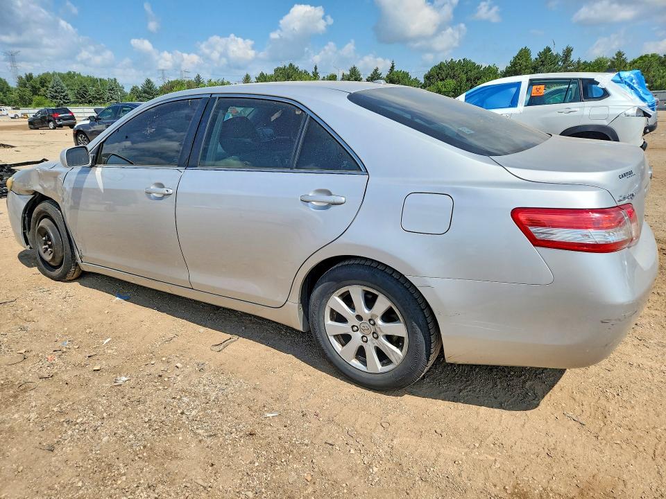 Photo 2 from auction – 2010 TOYOTA CAMRY with VIN 4T1BF3EK1AU543298