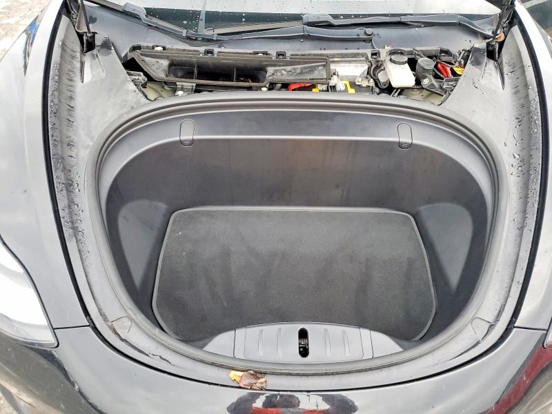 Photo 11 from auction – 2018 TESLA MODEL 3 with VIN 5YJ3E1EB2JF118746