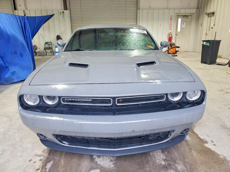Photo 5 from auction – 2019 DODGE CHALLENGER with VIN 2C3CDZAG9KH616395