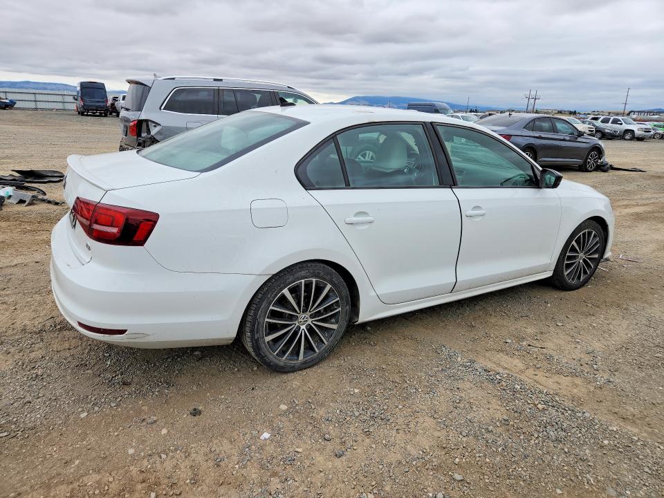 Photo 3 from auction – 2016 VOLKSWAGEN JETTA with VIN 3VWD17AJ2GM254862