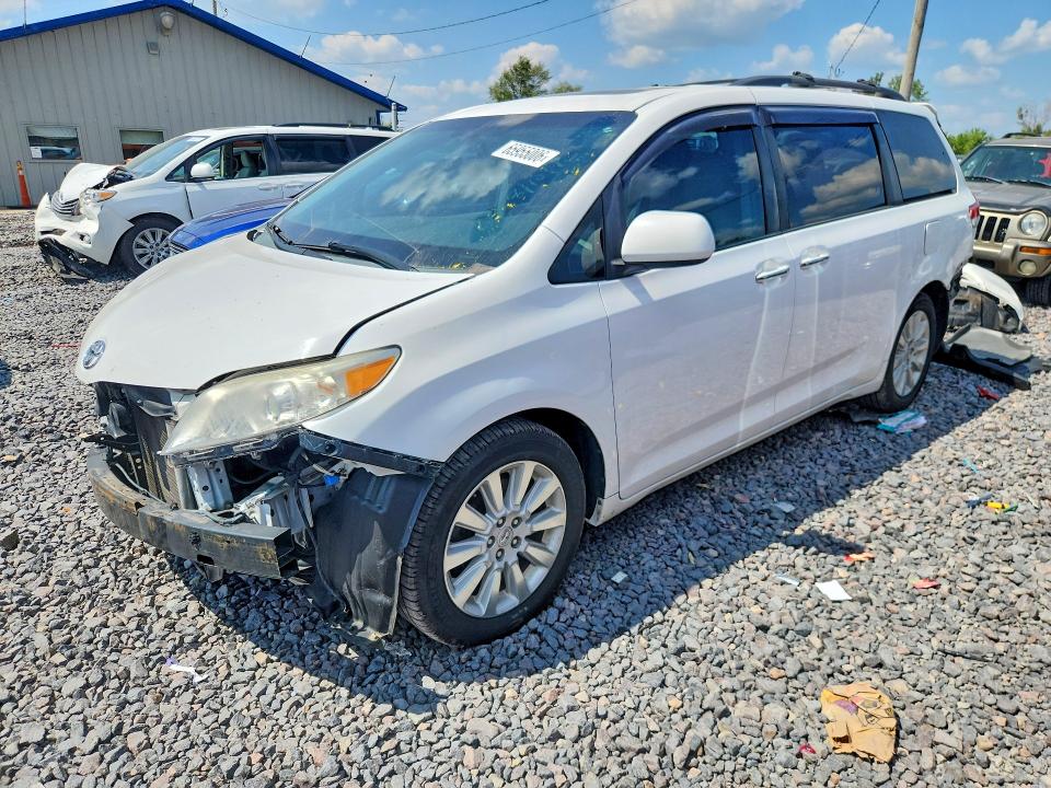 TOYOTA SIENNA 2014 with VIN 5TDDK3DC0ES079255 - Photo from auction