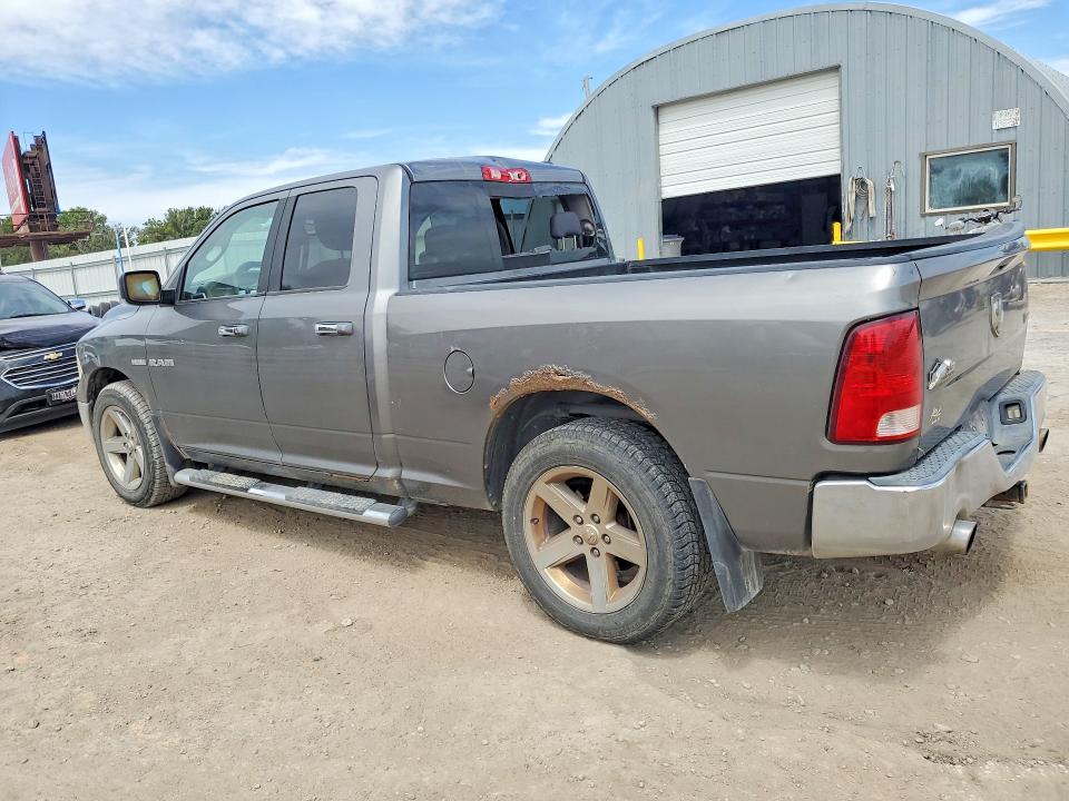 Фото 2 с аукциона – 2010 DODGE RAM 1500 с VIN 1D7RB1GT0AS134820