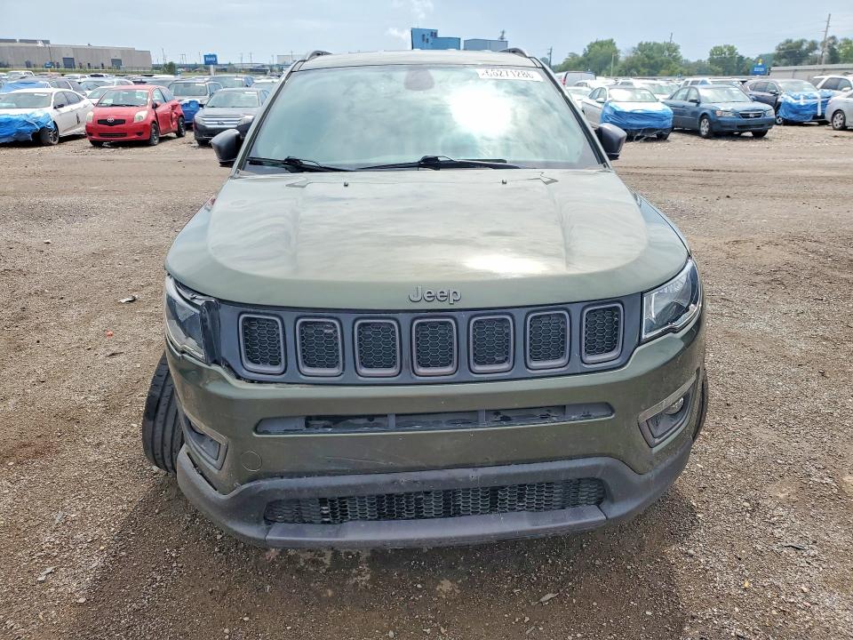 Photo 5 from auction – 2021 JEEP COMPASS with VIN 3C4NJDEB7MT513503