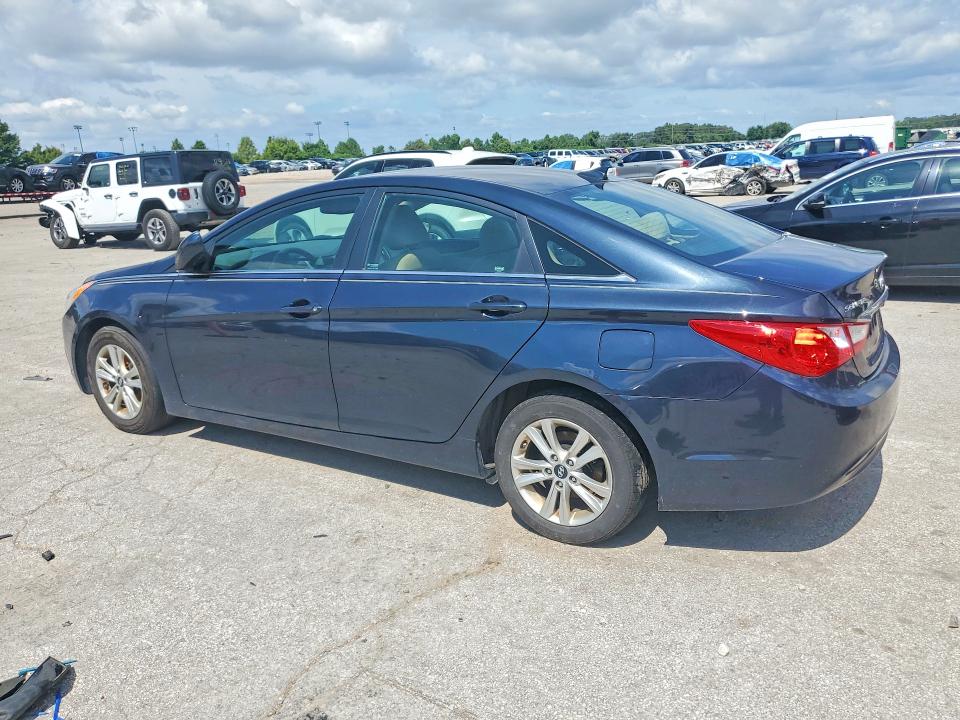 Photo 2 from auction – 2012 HYUNDAI SONATA with VIN 5NPEB4AC8CH470719