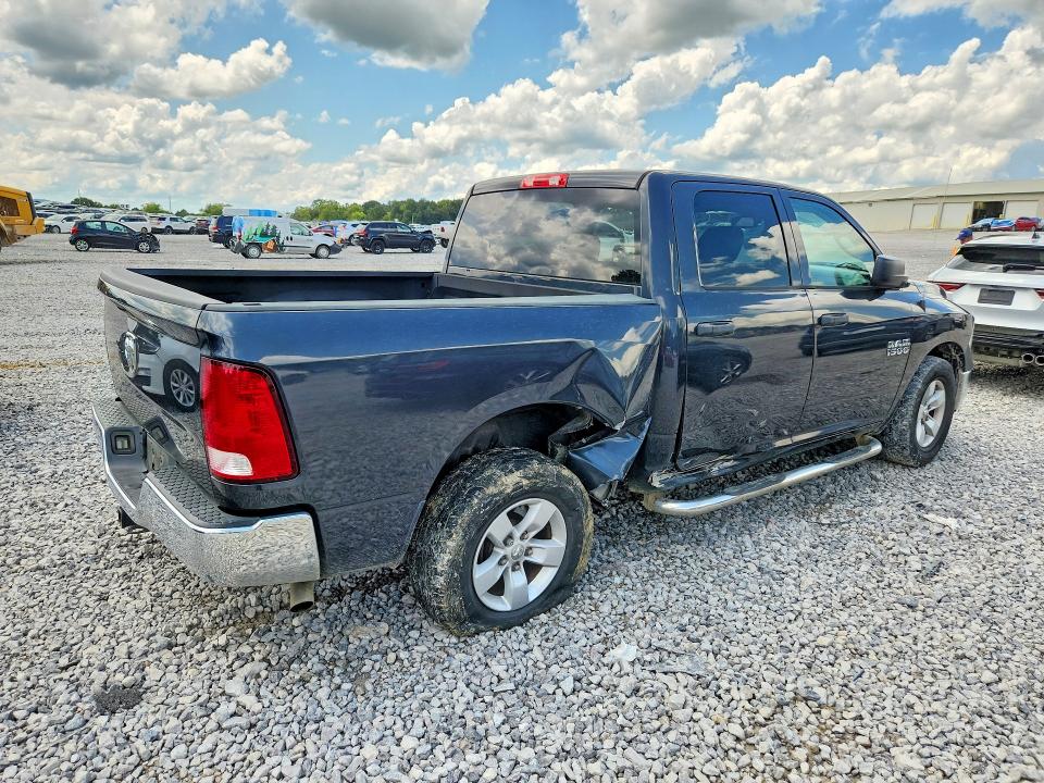 Foto 3 de la subasta – 2018 RAM 1500 con VIN 3C6RR6KG7JG225708