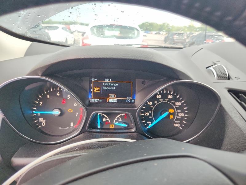 Photo 9 from auction – 2019 FORD ESCAPE with VIN 1FMCU0J95KUB76029