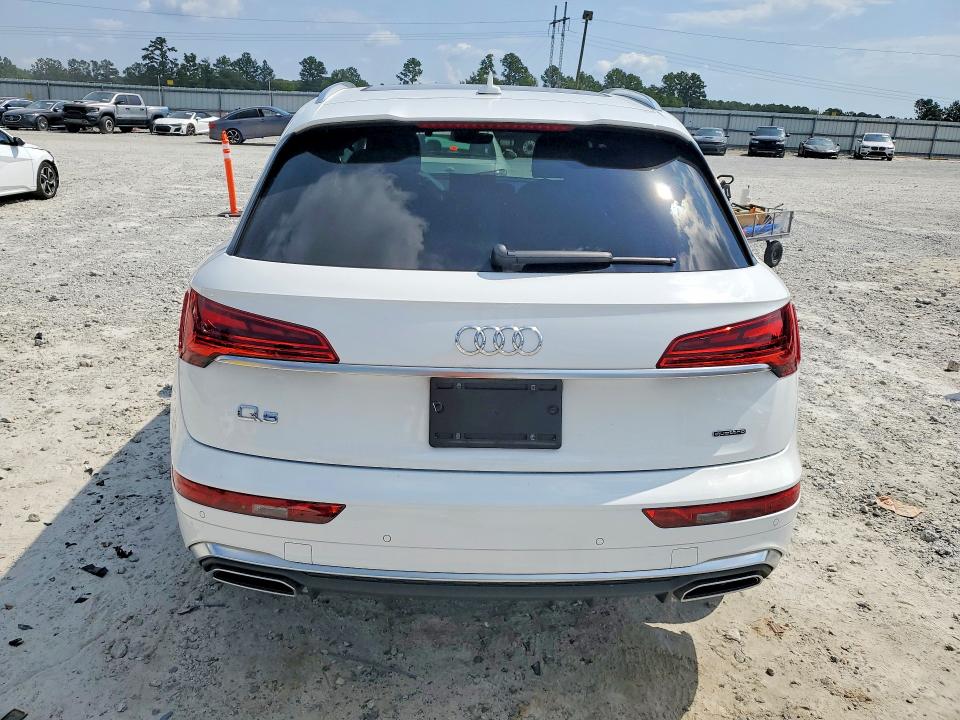 Foto 6 de la subasta – 2023 AUDI Q5 con VIN WA1EAAFY8P2003369