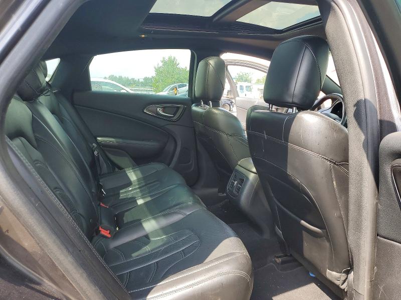 Photo 10 from auction – 2016 CHRYSLER 200 with VIN 1C3CCCBG3GN176557