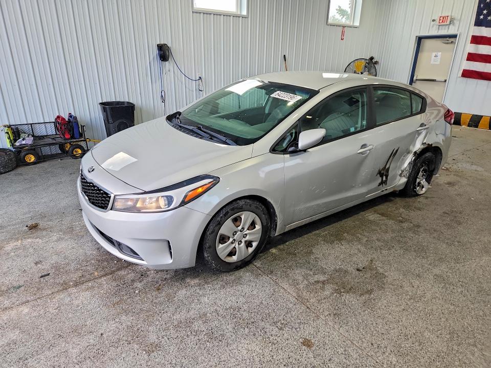 KIA FORTE 2018 with VIN 3KPFK4A71JE277305 - Photo from auction