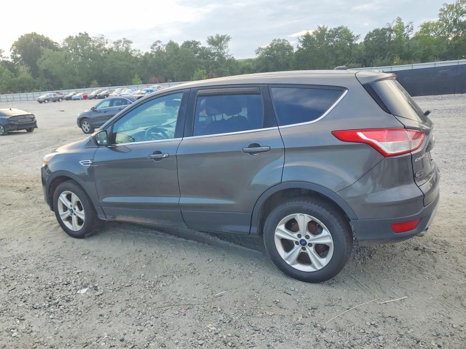 صورة رقم 2 من المزاد - 2015 FORD ESCAPE مع VIN 1FMCU9GX5FUC59217