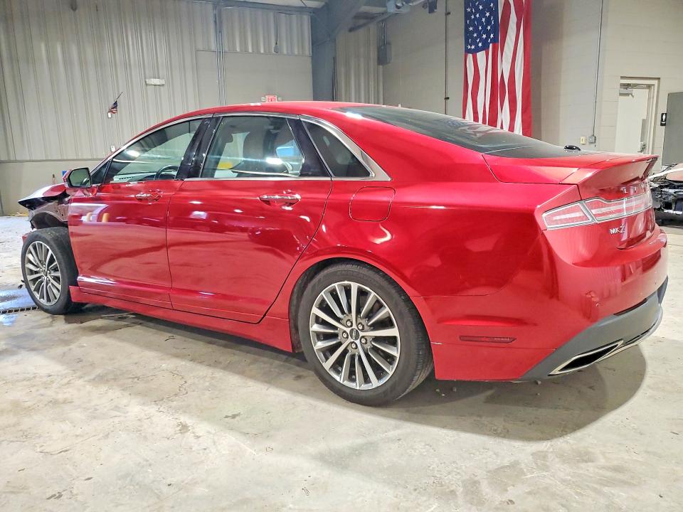 Photo 2 from auction – 2020 LINCOLN MKZ with VIN 3LN6L5B99LR616726