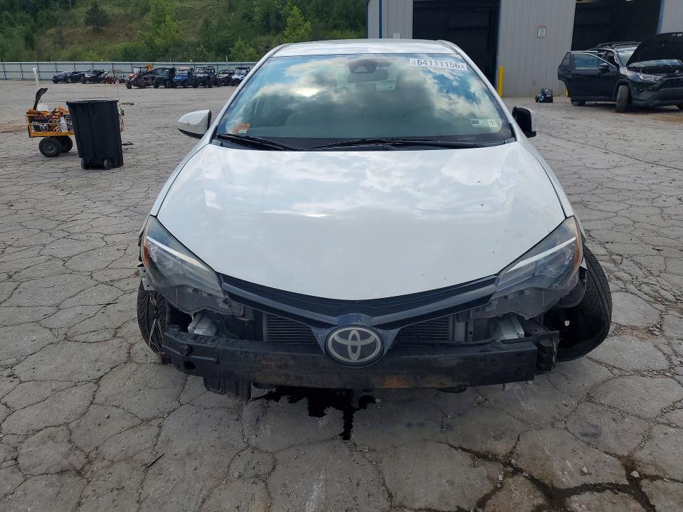 Photo 5 from auction – 2017 TOYOTA COROLLA with VIN 5YFBURHE1HP618673