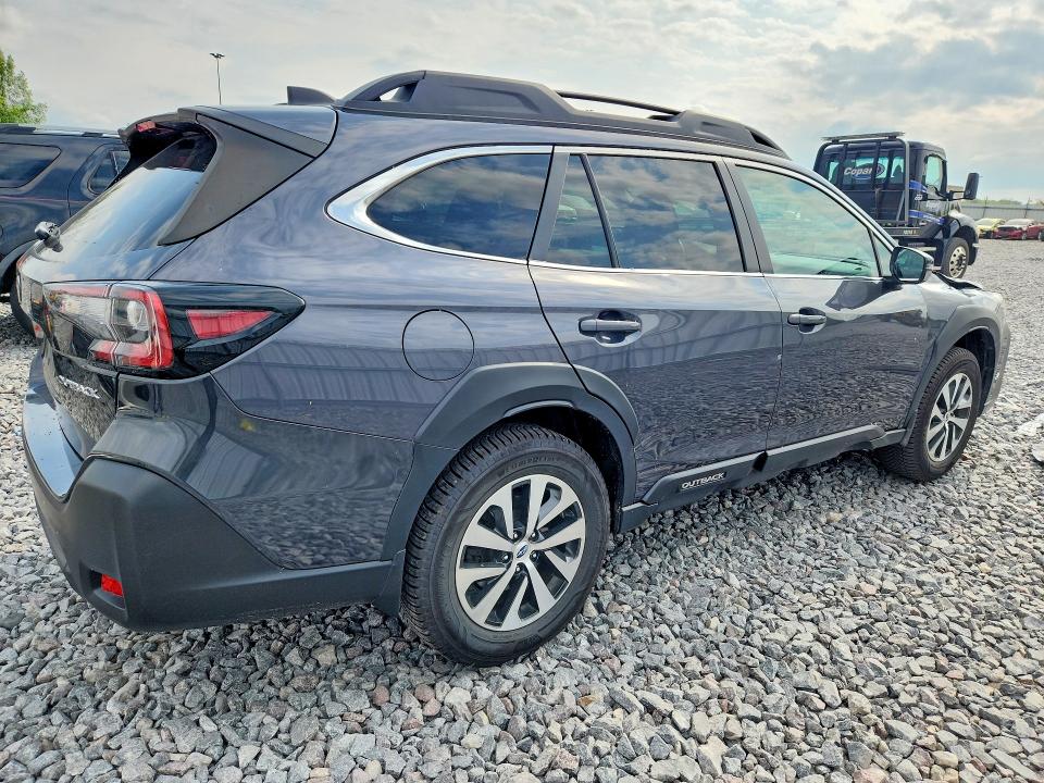 Photo 3 from auction – 2023 SUBARU OUTBACK with VIN 4S4BTADC4P3145671