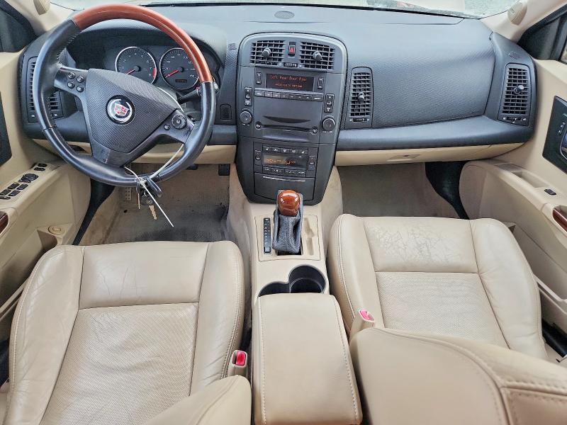 Foto 8 de la subasta – 2005 CADILLAC CTS con VIN 1G6DP567850143724