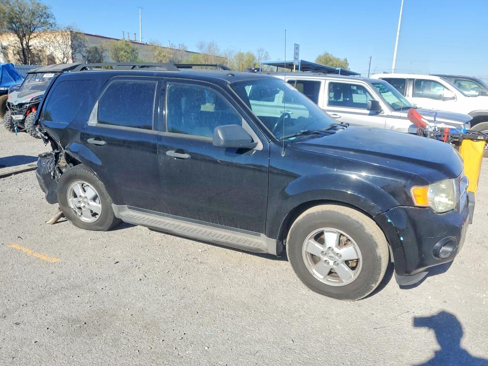 Foto 4 de la subasta – 2010 FORD ESCAPE con VIN 1FMCU0DG9AKC06427