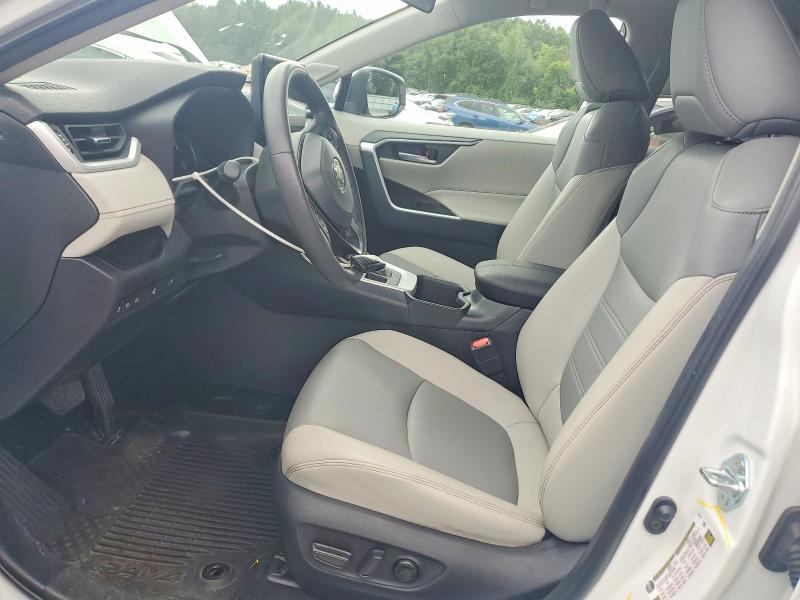 Photo 7 from auction – 2025 TOYOTA RAV4 with VIN 2T3A1RFV9SW529812