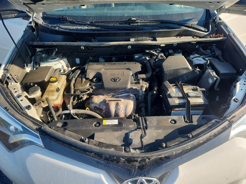 Photo 12 from auction – 2016 TOYOTA RAV4 with VIN 2T3JFREV7GW409596