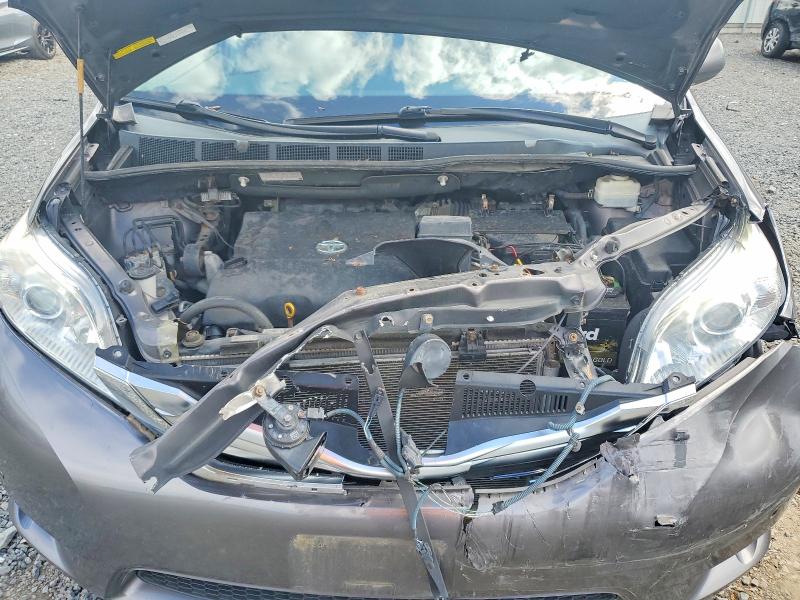 Снимка 12 от търг – 2012 TOYOTA SIENNA с VIN 5TDDK3DC0CS040372