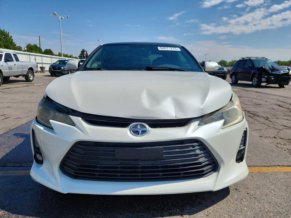 Photo 5 from auction – 2015 SCION TC with VIN JTKJF5C72FJ013546