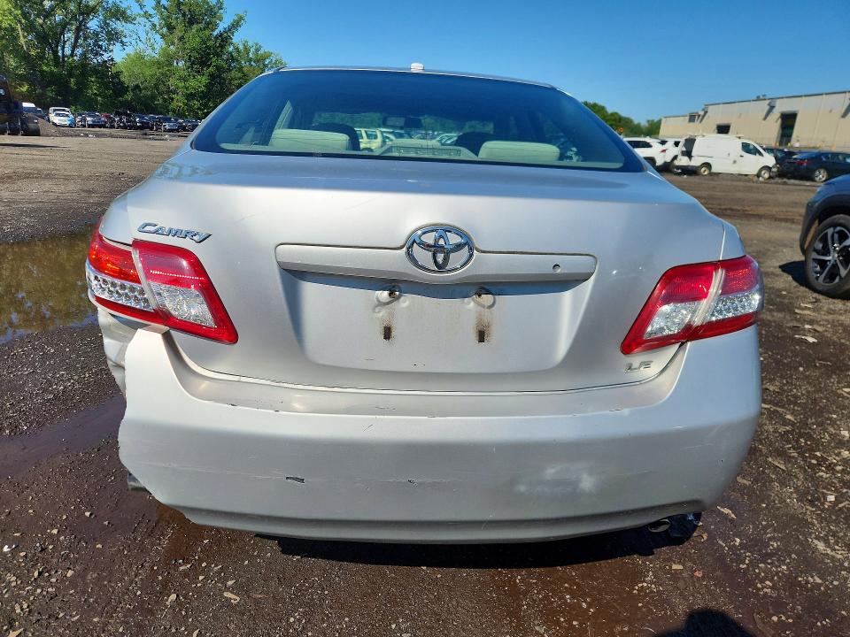 Photo 6 from auction – 2010 TOYOTA CAMRY with VIN 4T1BF3EK3AU025340