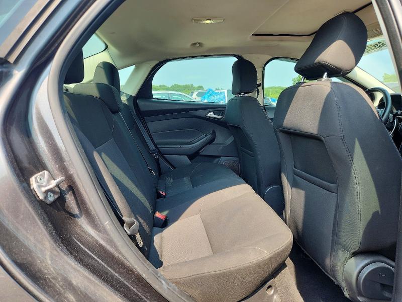 Photo 10 from auction – 2015 FORD FOCUS with VIN 1FADP3F24FL237885