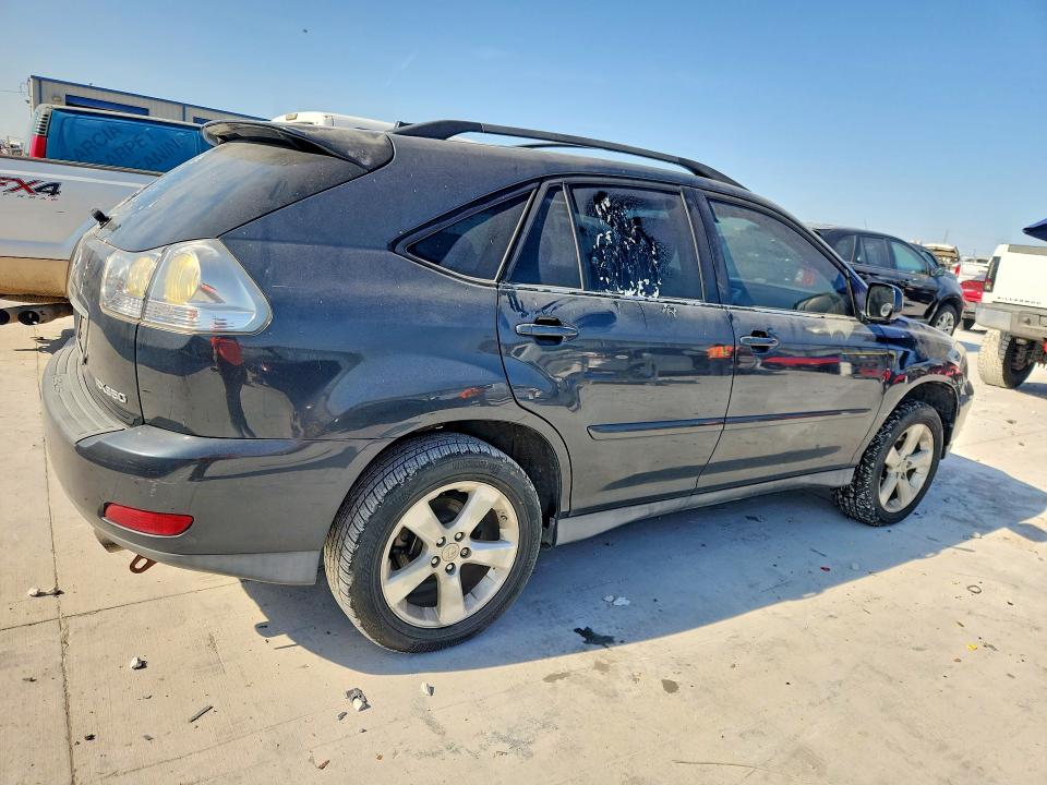 Photo 3 from auction – 2007 LEXUS RX with VIN 2T2HK31UX7C023054