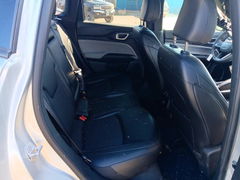 Photo 10 from auction – 2025 JEEP COMPASS with VIN 3C4NJDBN4ST571998