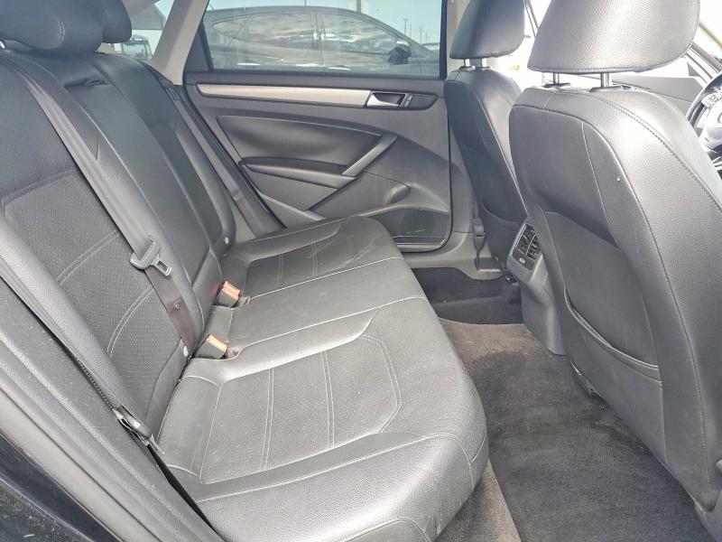 Photo 10 from auction – 2014 VOLKSWAGEN PASSAT with VIN 1VWBT7A37EC056277