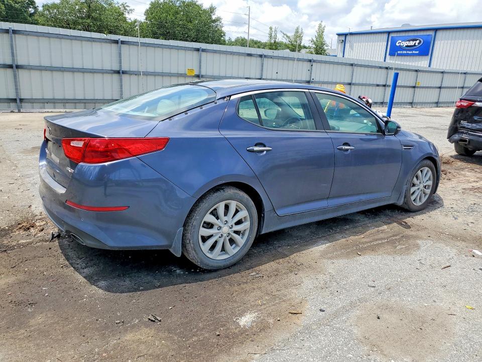 Photo 3 from auction – 2015 KIA OPTIMA with VIN 5XXGN4A70FG391838