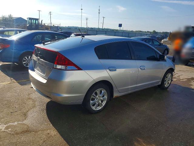 Photo 3 from auction – 2010 HONDA INSIGHT with VIN JHMZE2H75AS026961