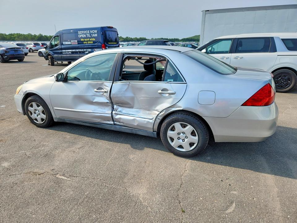 Photo 2 from auction – 2007 HONDA ACCORD with VIN 1HGCM56497A221109