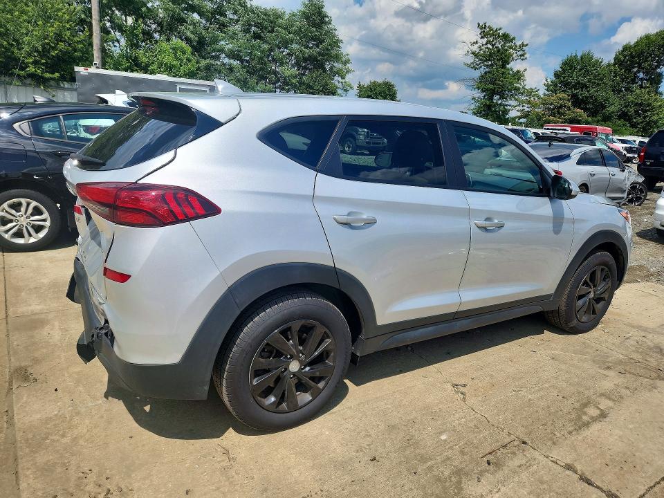 Photo 3 from auction – 2019 HYUNDAI TUCSON with VIN KM8J2CA43KU941824