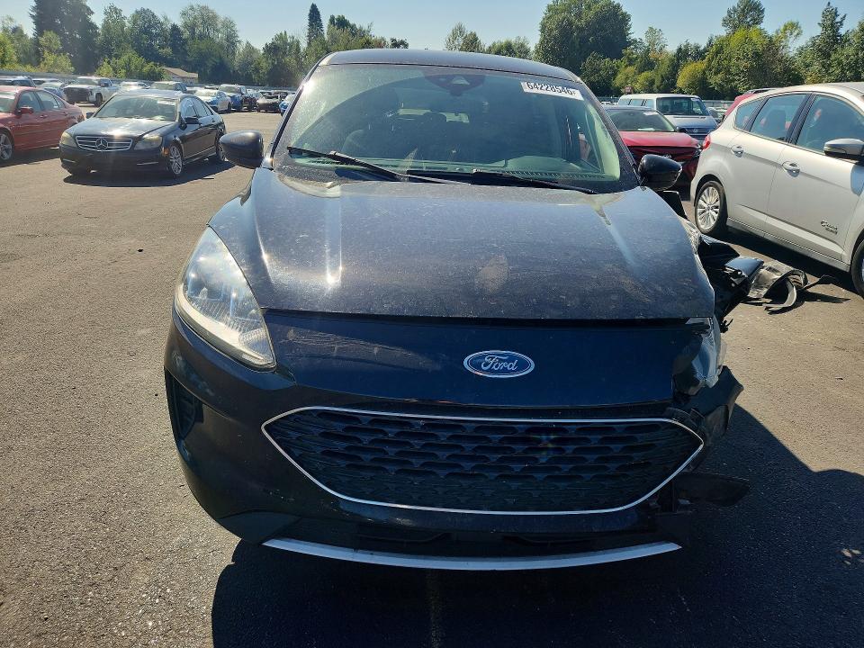 Photo 5 from auction – 2020 FORD ESCAPE with VIN 1FMCU9G65LUA30071