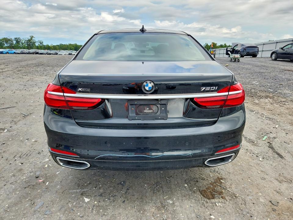 Photo 6 from auction – 2016 BMW 750 with VIN WBA7F2C52GG419109