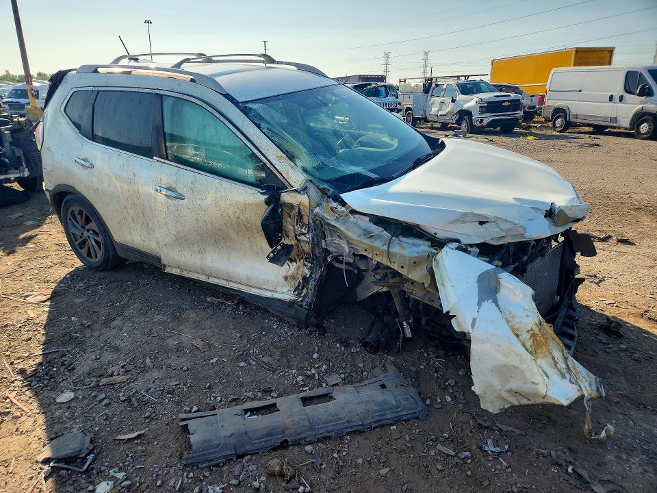 Photo 4 from auction – 2016 NISSAN ROGUE with VIN 5N1AT2MT2GC781586