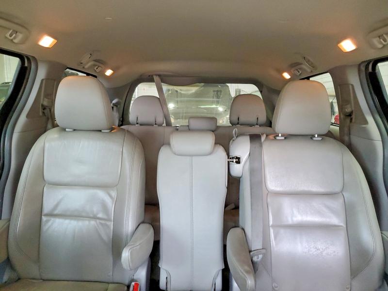 Photo 10 from auction – 2015 TOYOTA SIENNA with VIN 5TDYK3DCXFS552050